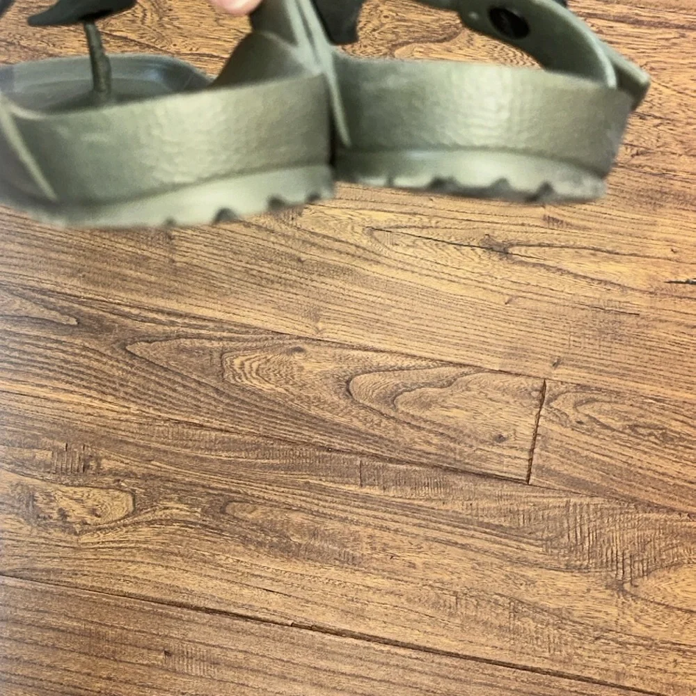 Women’s Birkenstock Sandals - Picture 11 of 12